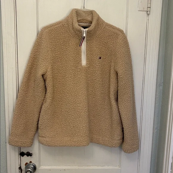 Tommy Hilfiger Beige Sherpa Fleece pull over - Picture 6 of 9
